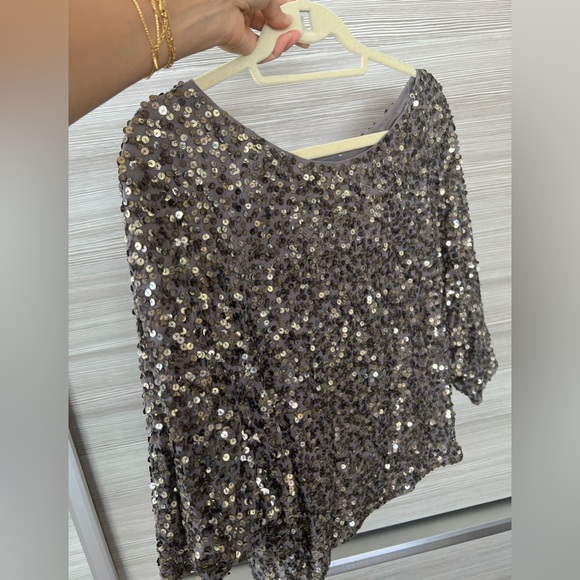 VINCE Cocktail Blouse | Gold + Gray | XS/S (NWOT) - Picture 5 of 14